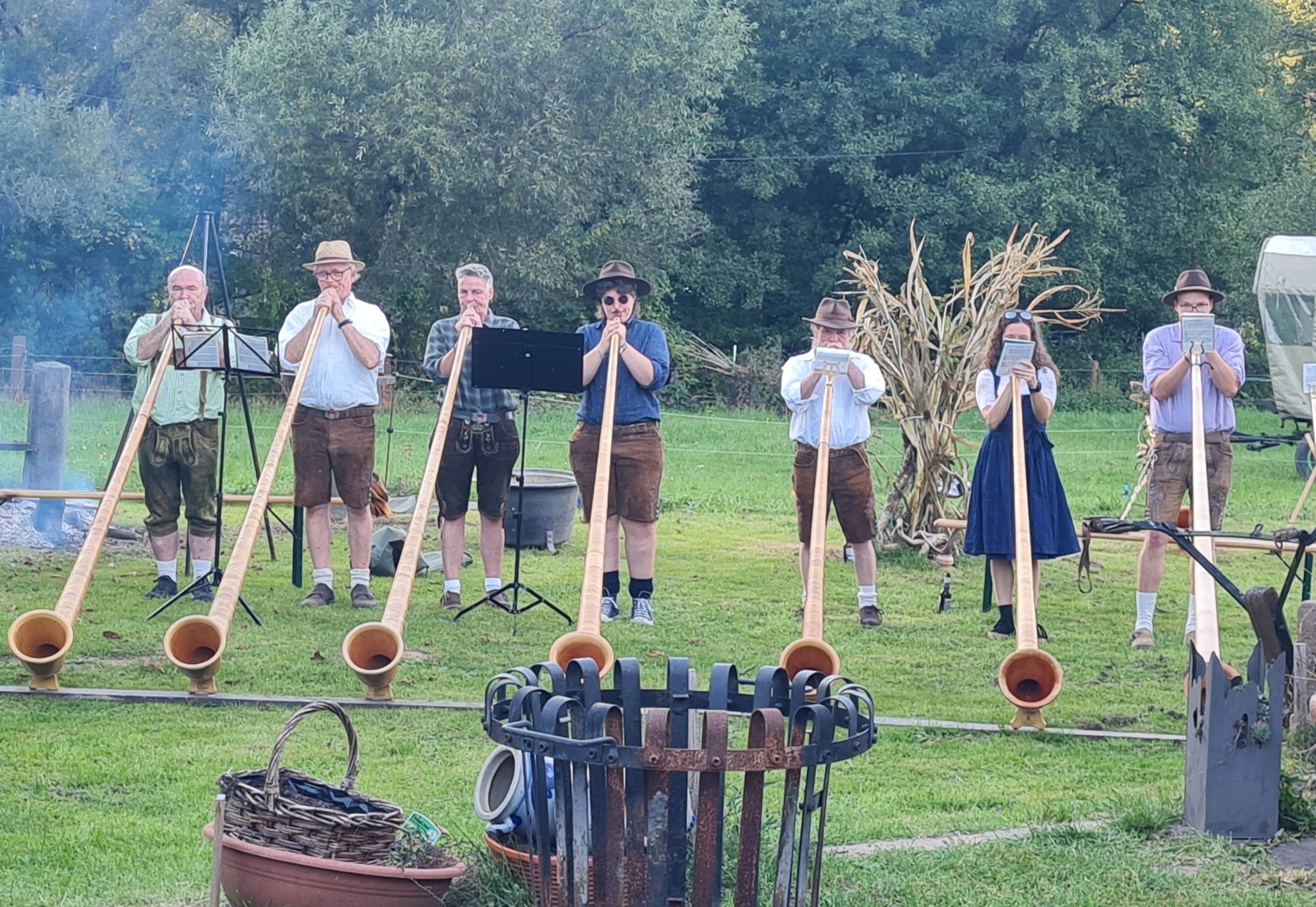 2025-09-20 18-23-32_Auftritt_Bibergem�nd-Kassel